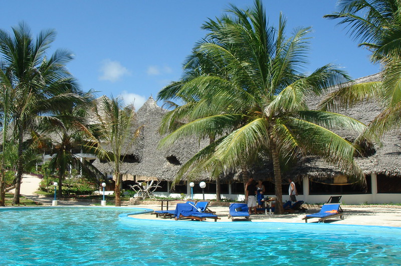 Top 10 Luxury Kenya Beach Resorts & Hotels