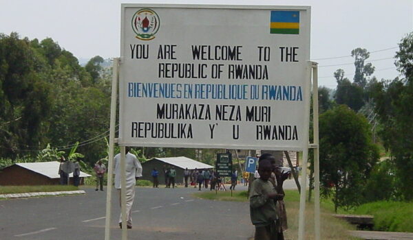 Which Land Borders Are Used To Cross From Rwanda To Uganda For Gorilla Trekking